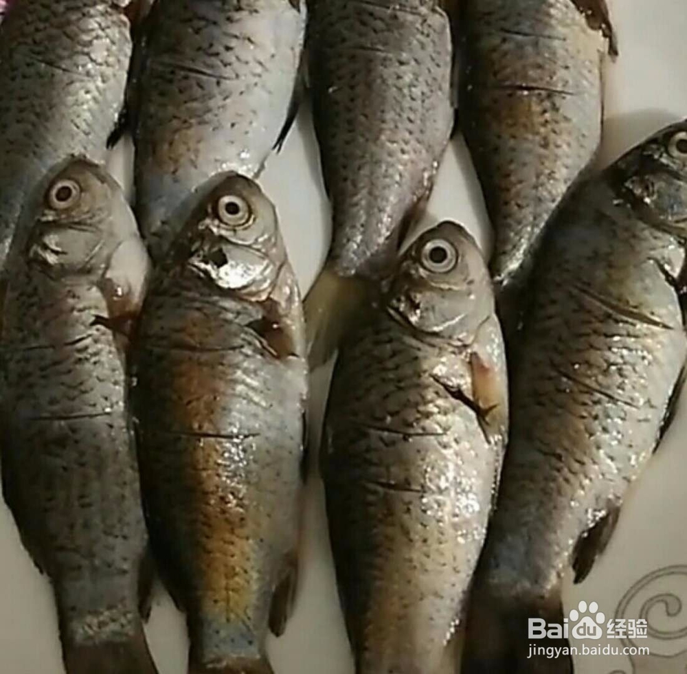 家庭糖醋小鲫鱼