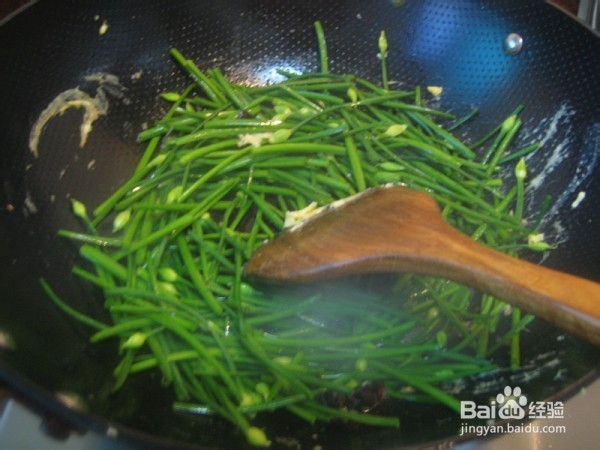 韭菜炒鸡蛋做法
