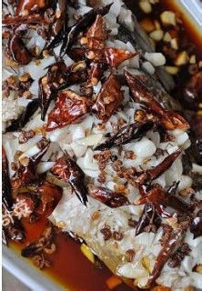 蒜爆鱼--3步搞定风靡徐州多年的蒜爆鱼