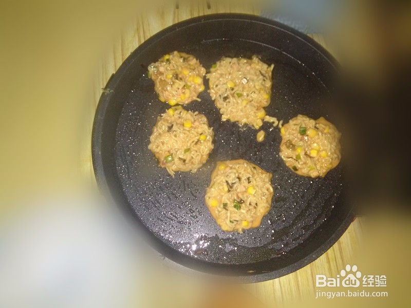 富有个性的方便面煎饼