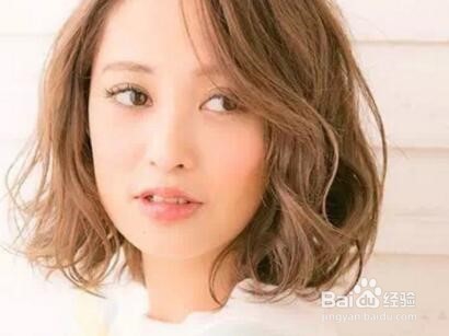 如何选择短头发的造型