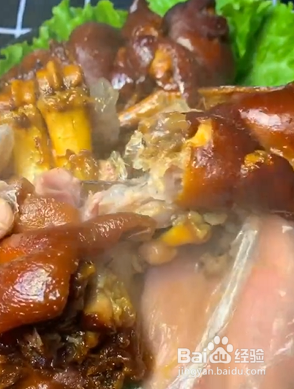 如何自制软糯脱骨猪蹄