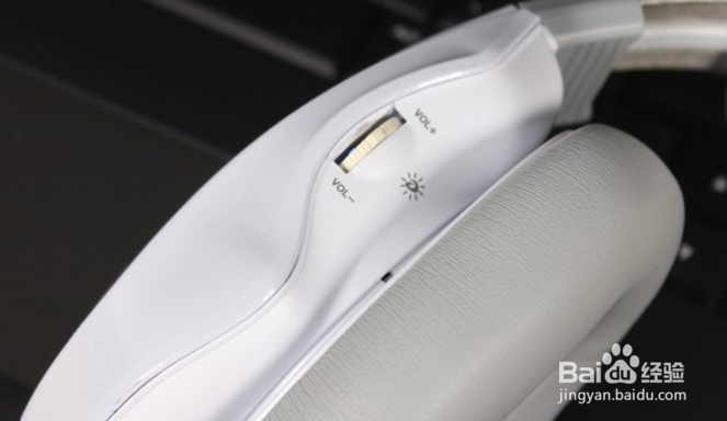 西伯利亚k9耳机呼吸灯如何关掉