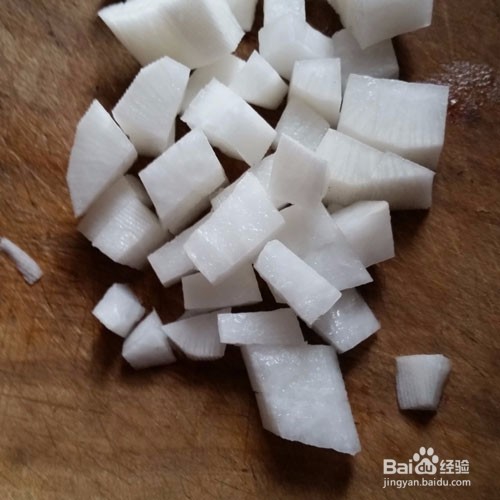 秋季止咳去燥萝卜梨水