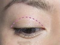 5步教你泡泡眼怎么画眼妆让你做个大眼美女