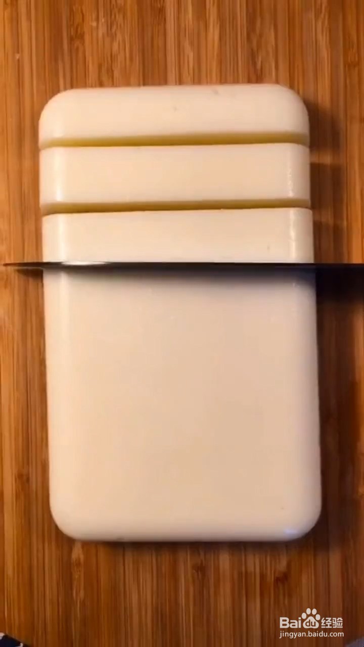 如何制作简单好吃的脆皮炸鲜奶