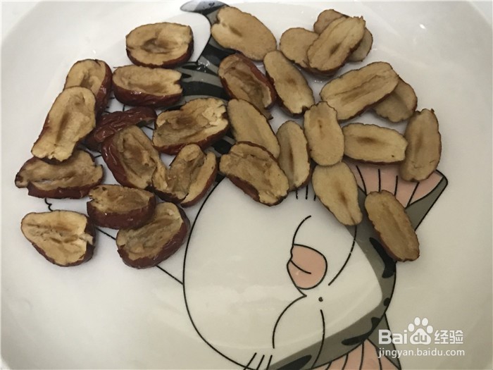 如何煮红枣枸杞汤呢?