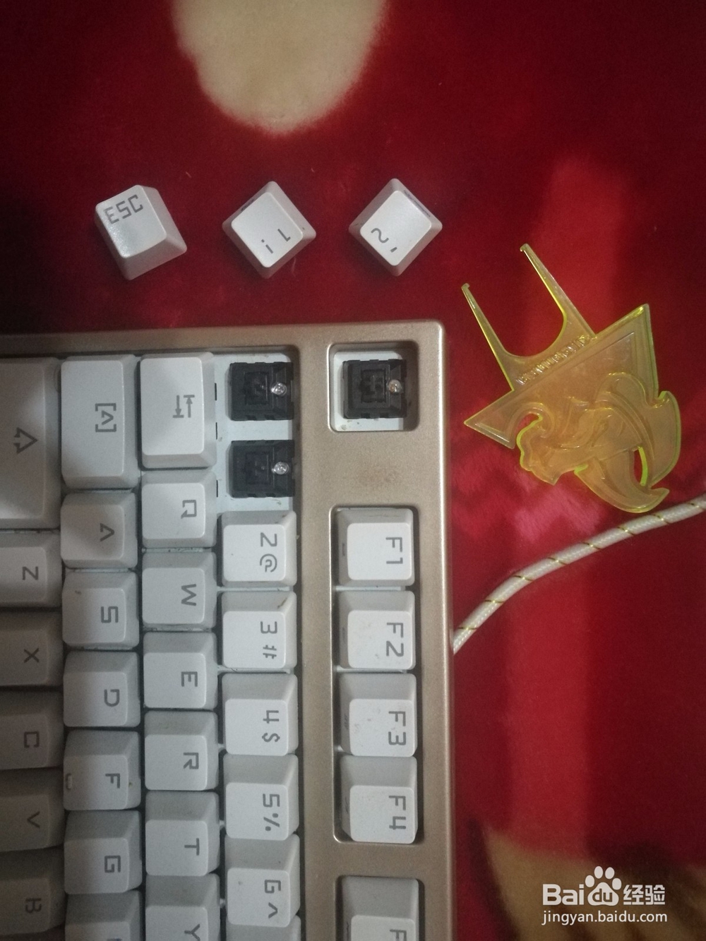 怎么解决机械键盘连击和失灵的故障