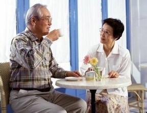 大龄糖尿病人快步走的量多少合适