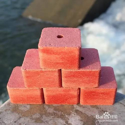 方块饵料挂钩使用方法