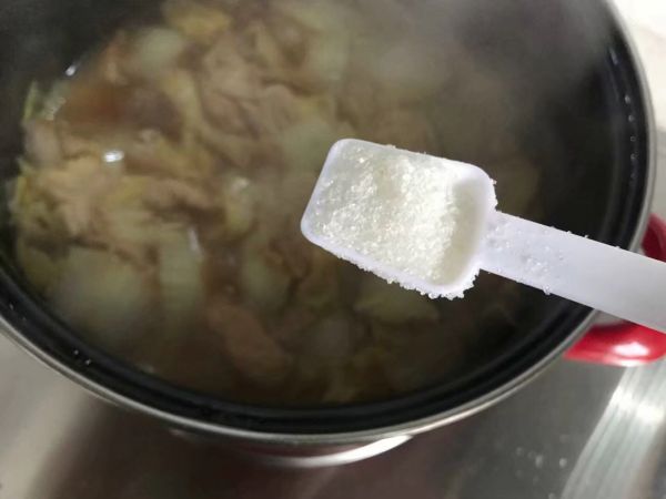 白菜腐皮炖五花肉