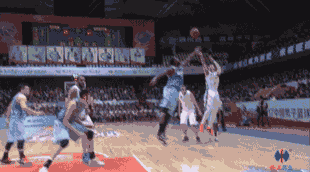 CBA外援挑衅，国内球员吃尽苦头