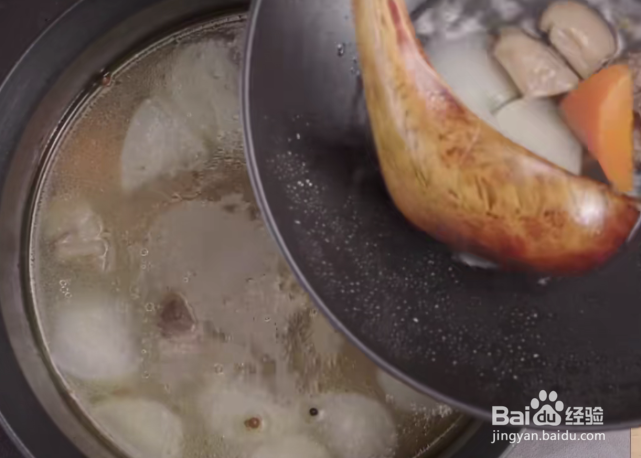 萝卜羊排汤的做法