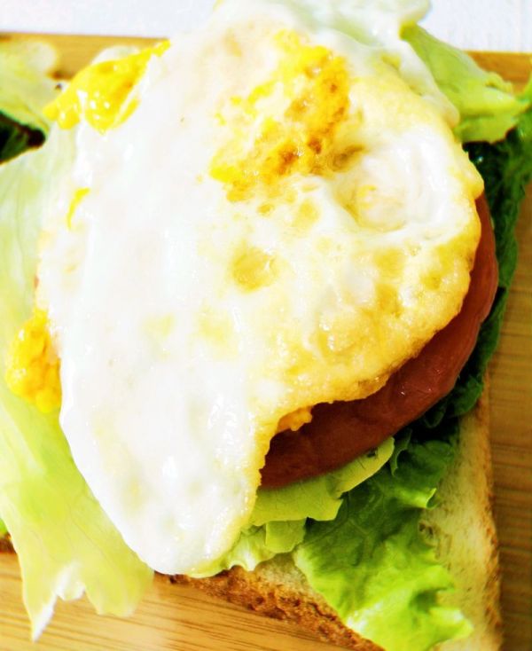 芝士火腿三明治