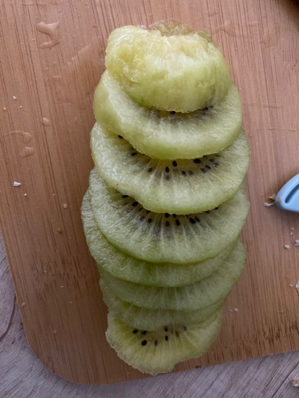 黑芝麻鸡蛋面包片