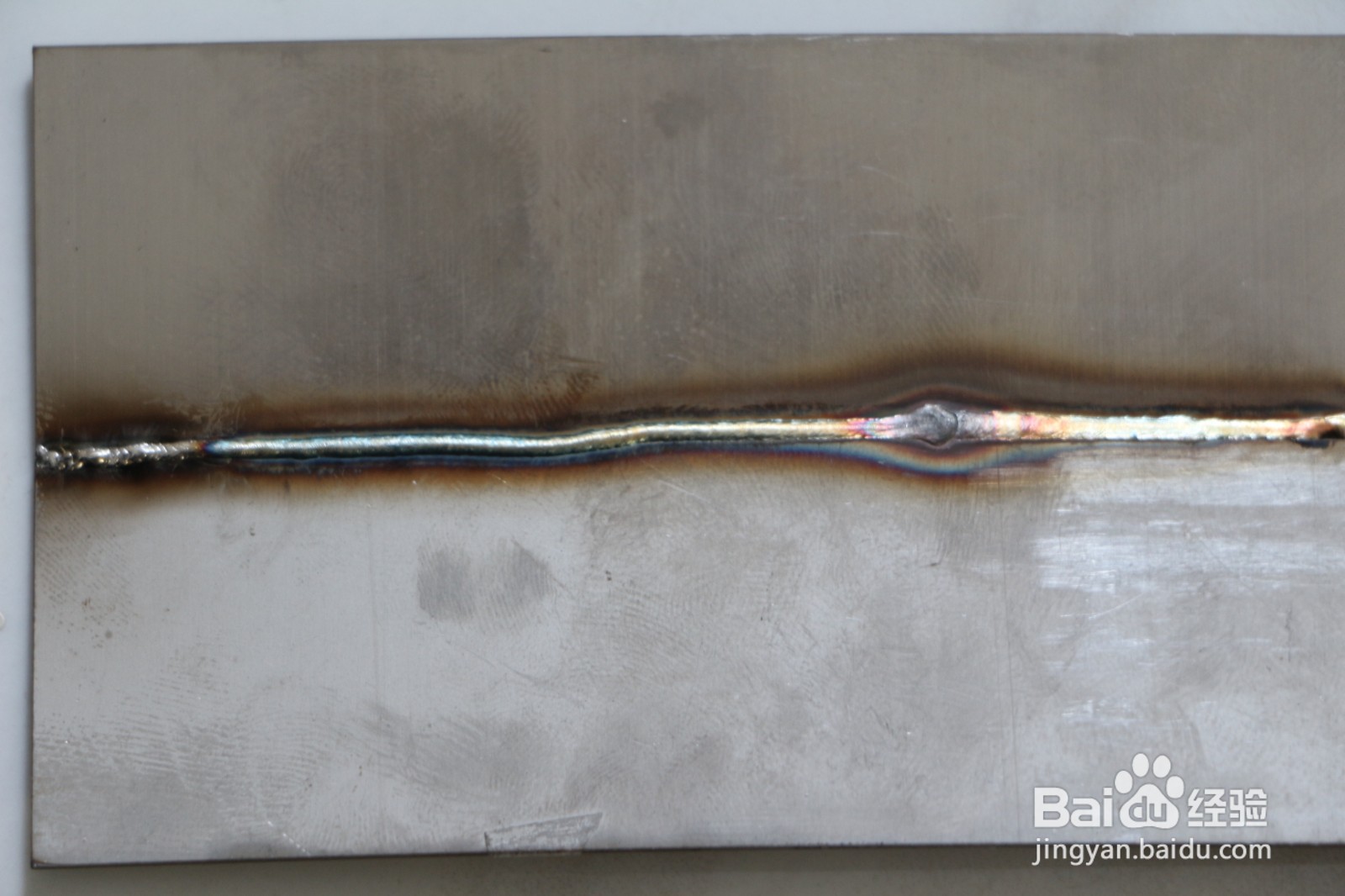 激光焊接机跟传统焊接相比好在哪里?