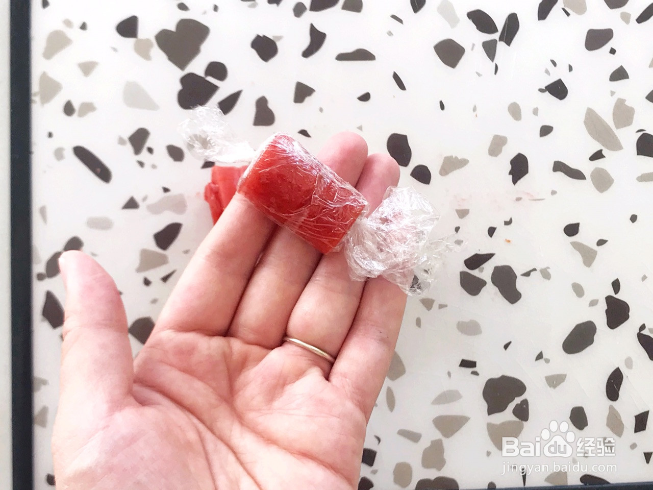 自制酸甜开胃果丹皮的做法