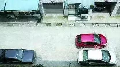 新手倒车入库方法