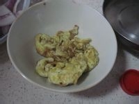 洋葱炒鸡蛋的做法