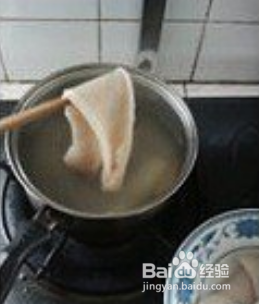 凉拌猪皮的做法