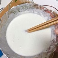 制作番茄疙瘩汤