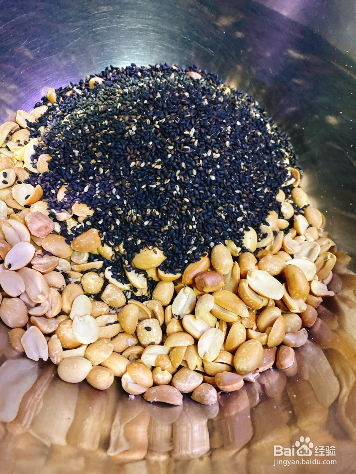 黑芝麻花生牛轧糖的做法