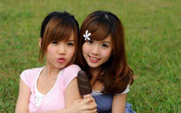 从来没想过不能再和你牵手是什么歌的歌词