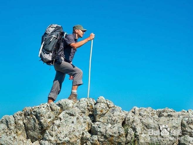 登山需要必备的东西