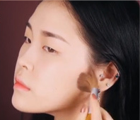 韩妆博主Leesu干玫瑰妆