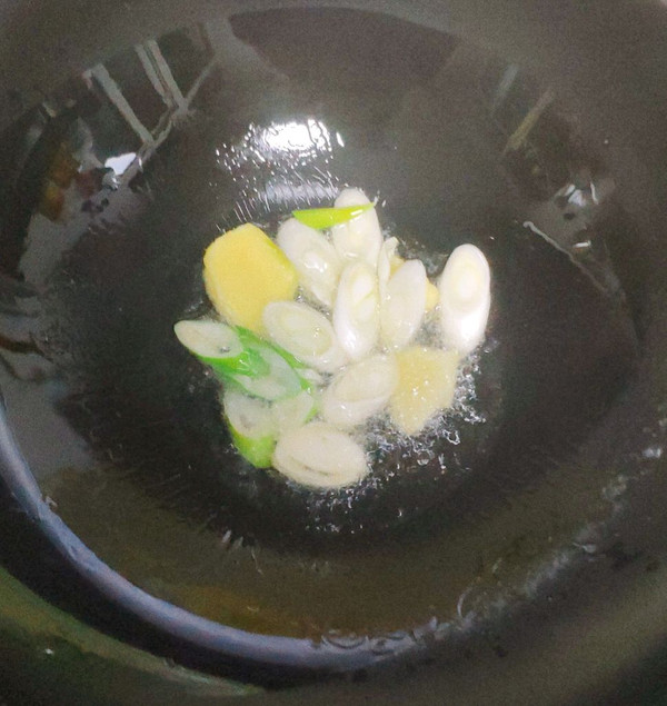 豆腐海带蘑菇汤