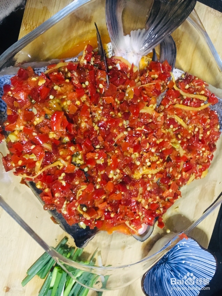 海鲜教程-剁椒鱼头