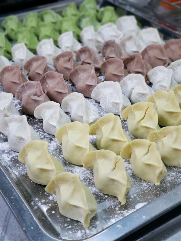 缤纷猪肉虾仁白菜饺子