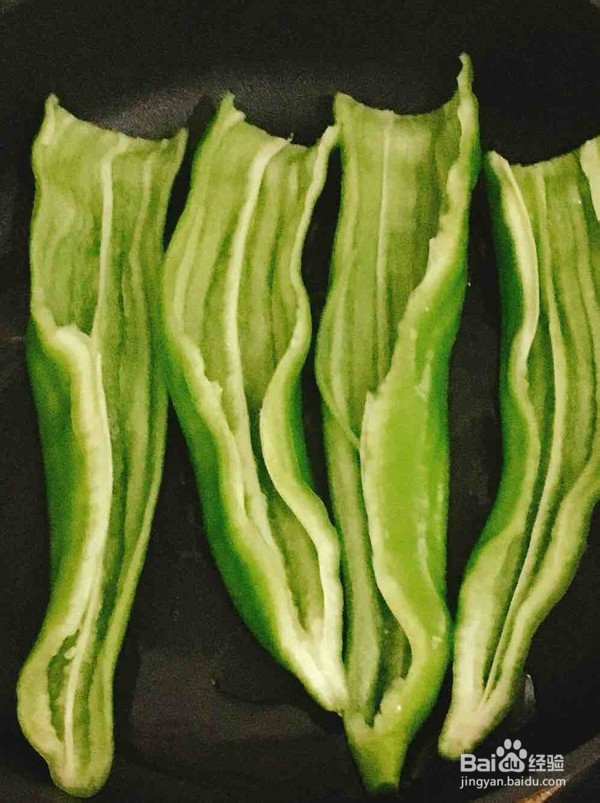 虎皮尖椒的做法