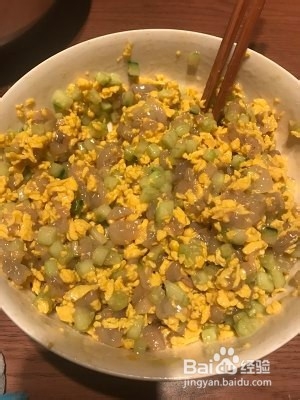 食补养生黄瓜虾仁饺子的做法