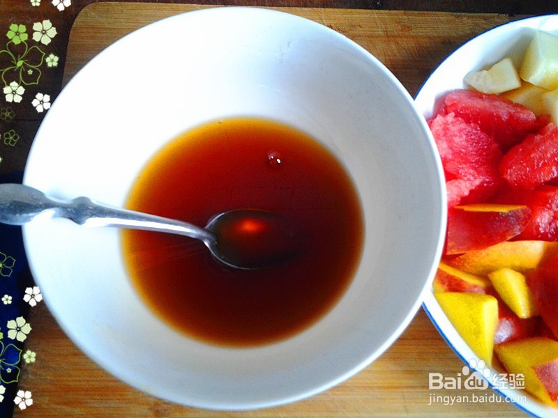 怎么做甜蜜营养的水果大拼盘