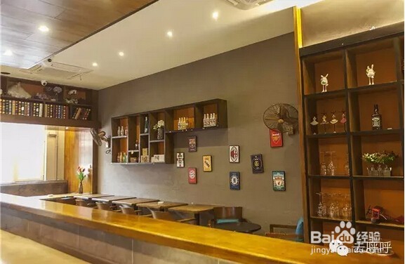 100块如何开一个万圣节派对?