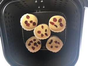 蔓越莓玛芬蛋糕的做法