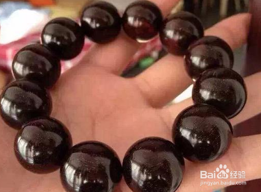 小叶紫檀手串包浆图