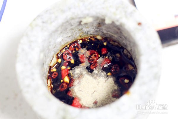 如何做出绝顶美味的皮蛋豆腐