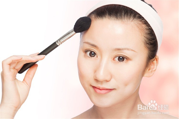 怎样使脸上的斑变淡?