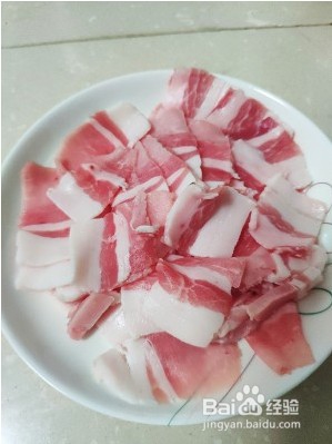 农家小炒肉是非常下饭的一道菜