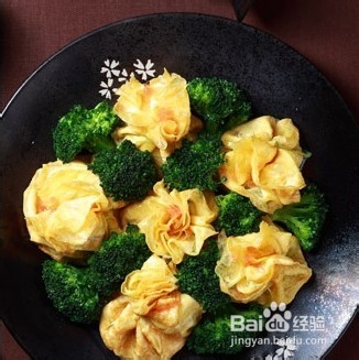 象征合家欢乐的年夜菜，菊花石榴鸡的做法