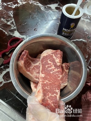 烤牛排的做法