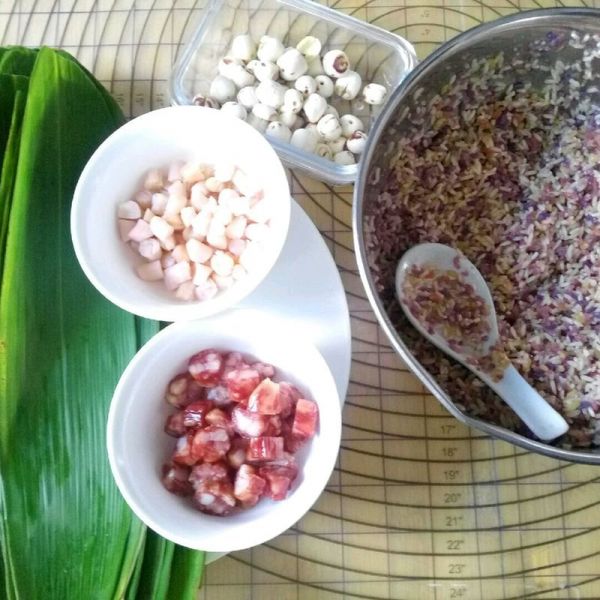 花米干贝小粽子