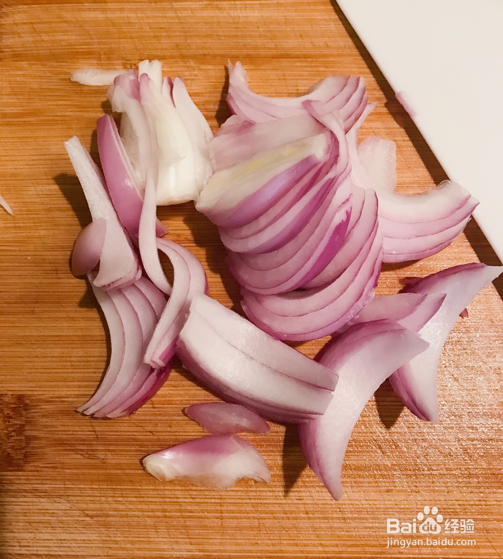 铁板咖喱牛肉土豆饭怎么做