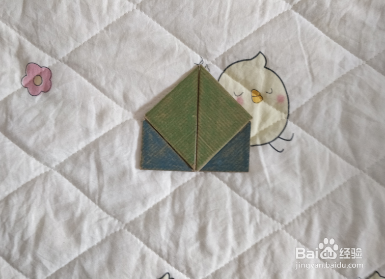 用九巧板怎么拼一杯吸管饮料呢?