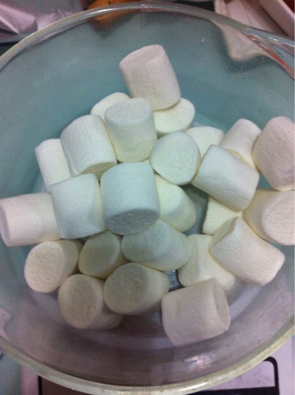 抹茶芝麻牛轧糖，吃到让人难舍的美味