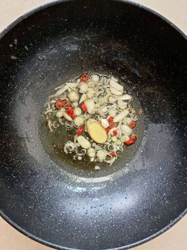 红烧腐竹鹌鹑蛋