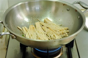 酸汤肥牛怎么做家常做法详细教程
