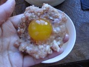 蛋黄糯米肉丸